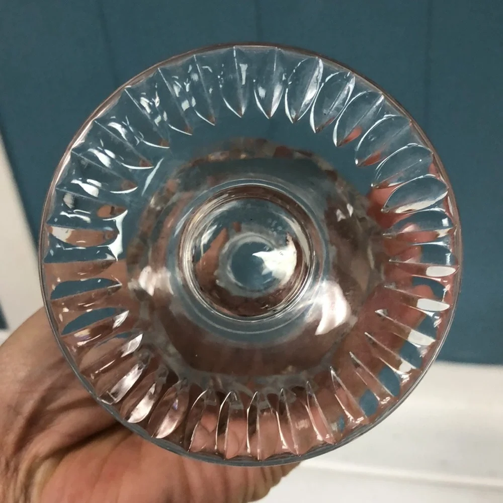 Vtg Footed Clear Glass Bud Vase Vintage Star of David Starburst Pinwheel 8”x3.5” - Picture 5 of 9